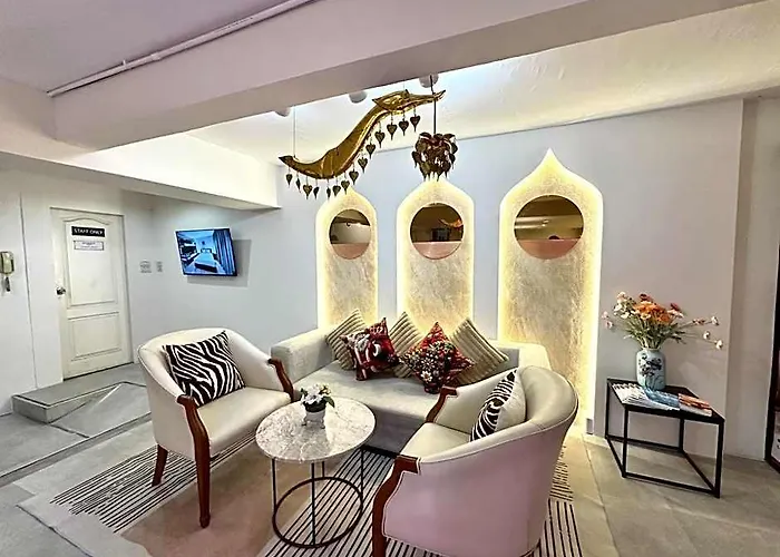 F Sukhumvit Hotel